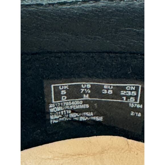 Clarks Trigenic Women's Black Suede Lace-Up Sneakers Size 7.5M Comfort Casual - Picture 8 of 8